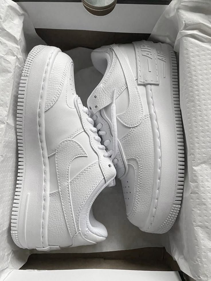 Nike Air Force 1 '07 image 2